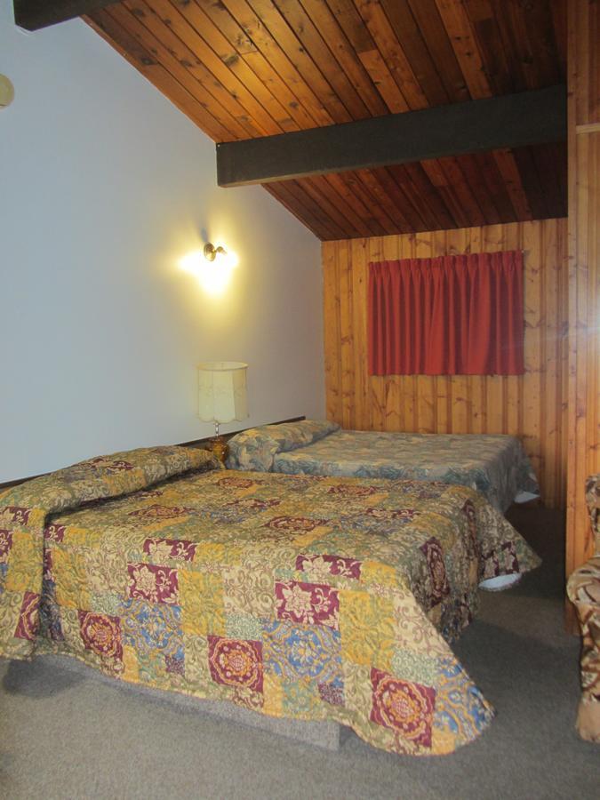 Pembina River Inn Entwistle ภายนอก รูปภาพ